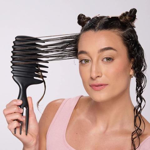 TriWave Curl Brush